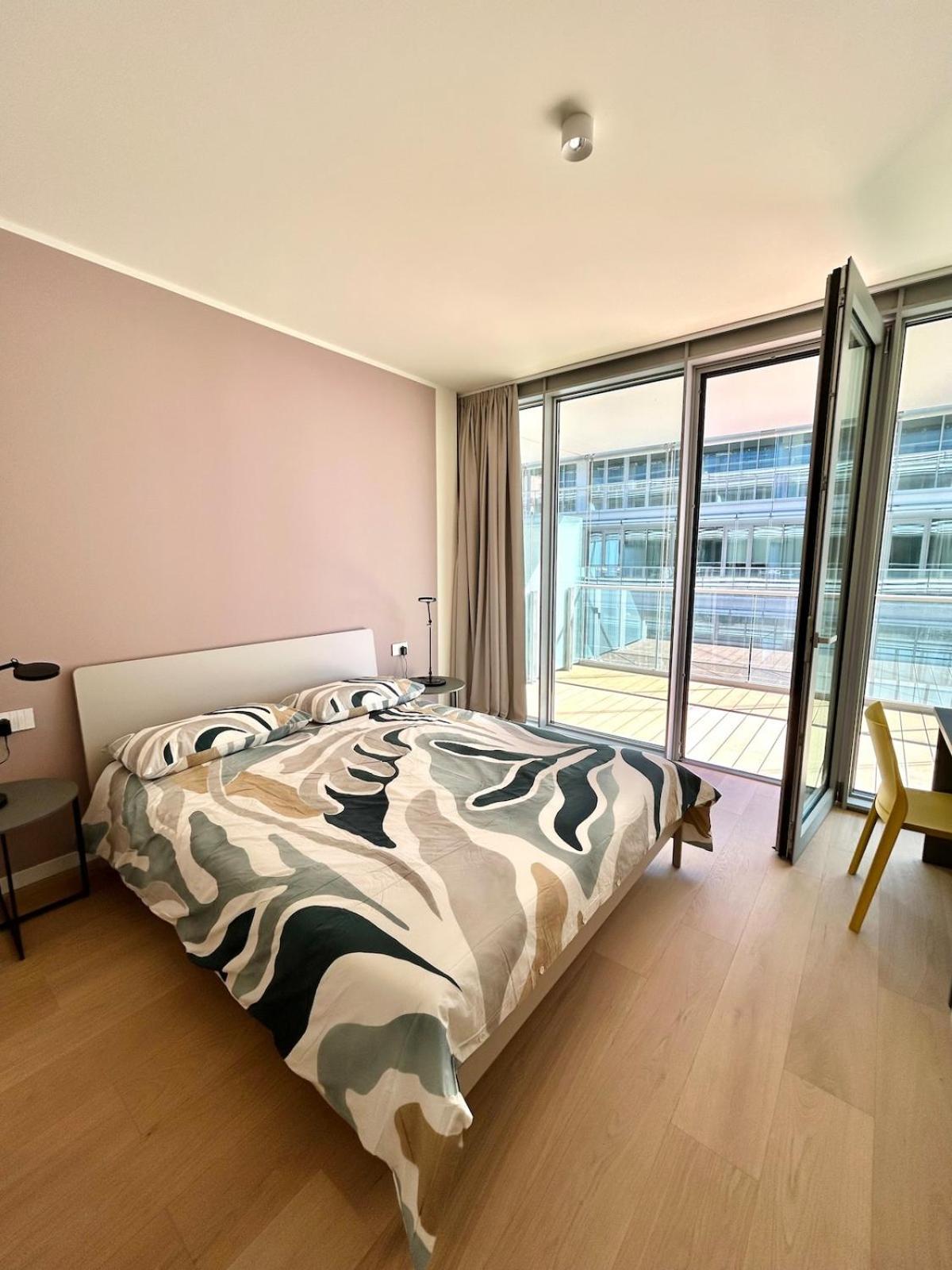 Casa Piano Waterfront Wifi Free Parking Apartment *